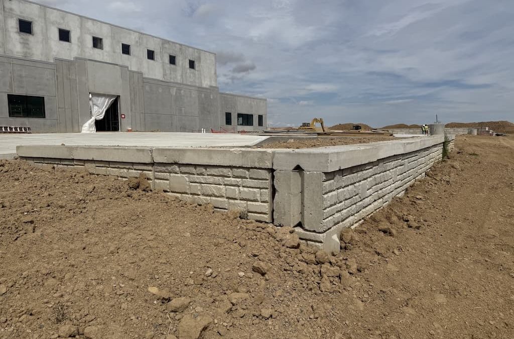 Concrete mafia Blocks LOS ANGELES, CA | Building a foundation